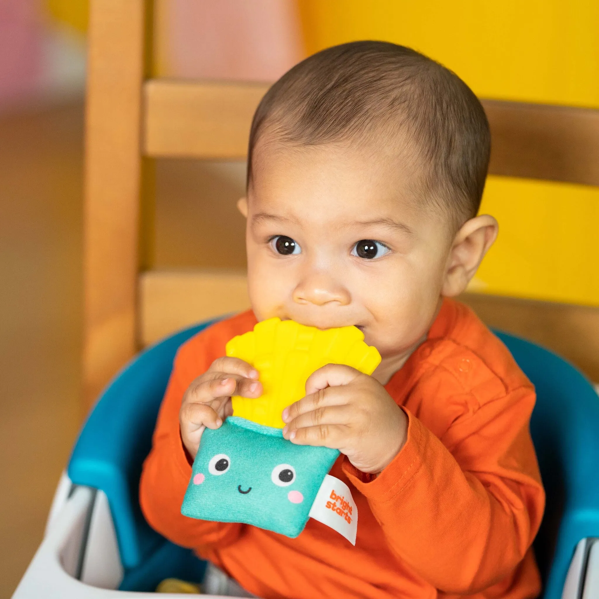 Bright Starts - Side of Smiles™ Crinkle Teether