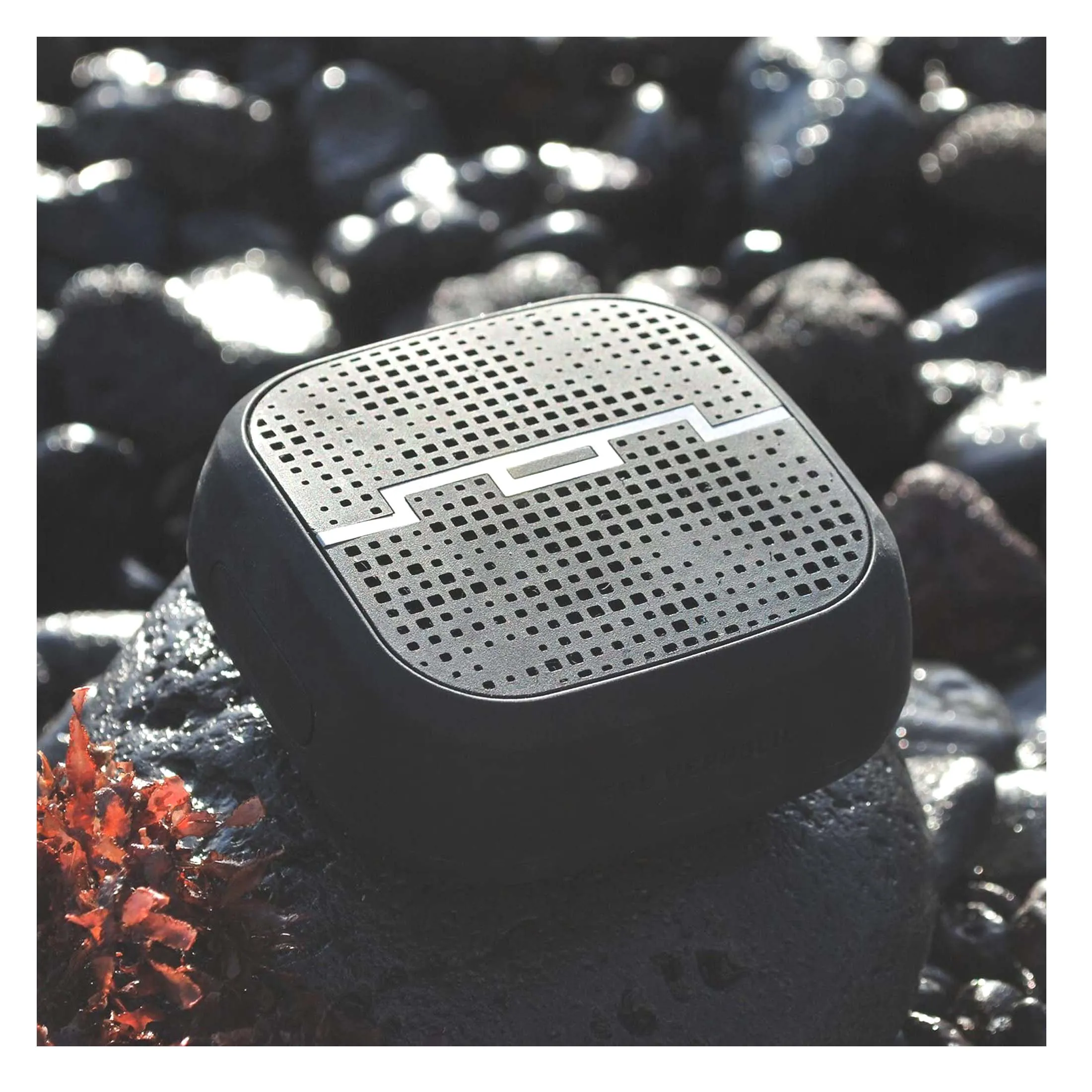 Compact Rugged Bluetooth Speaker, Water-Resistant, Black - SOL Republic