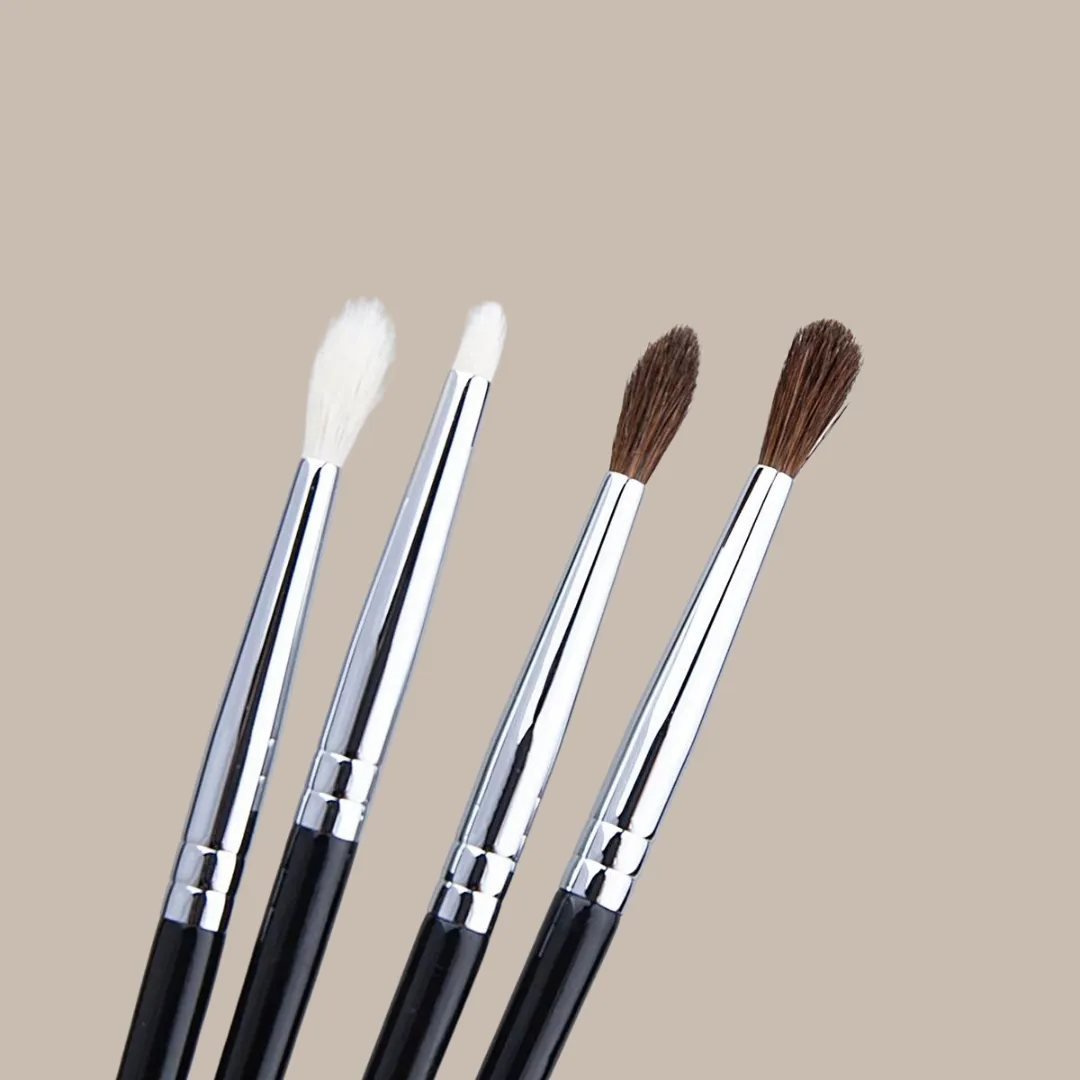 Crease Brush