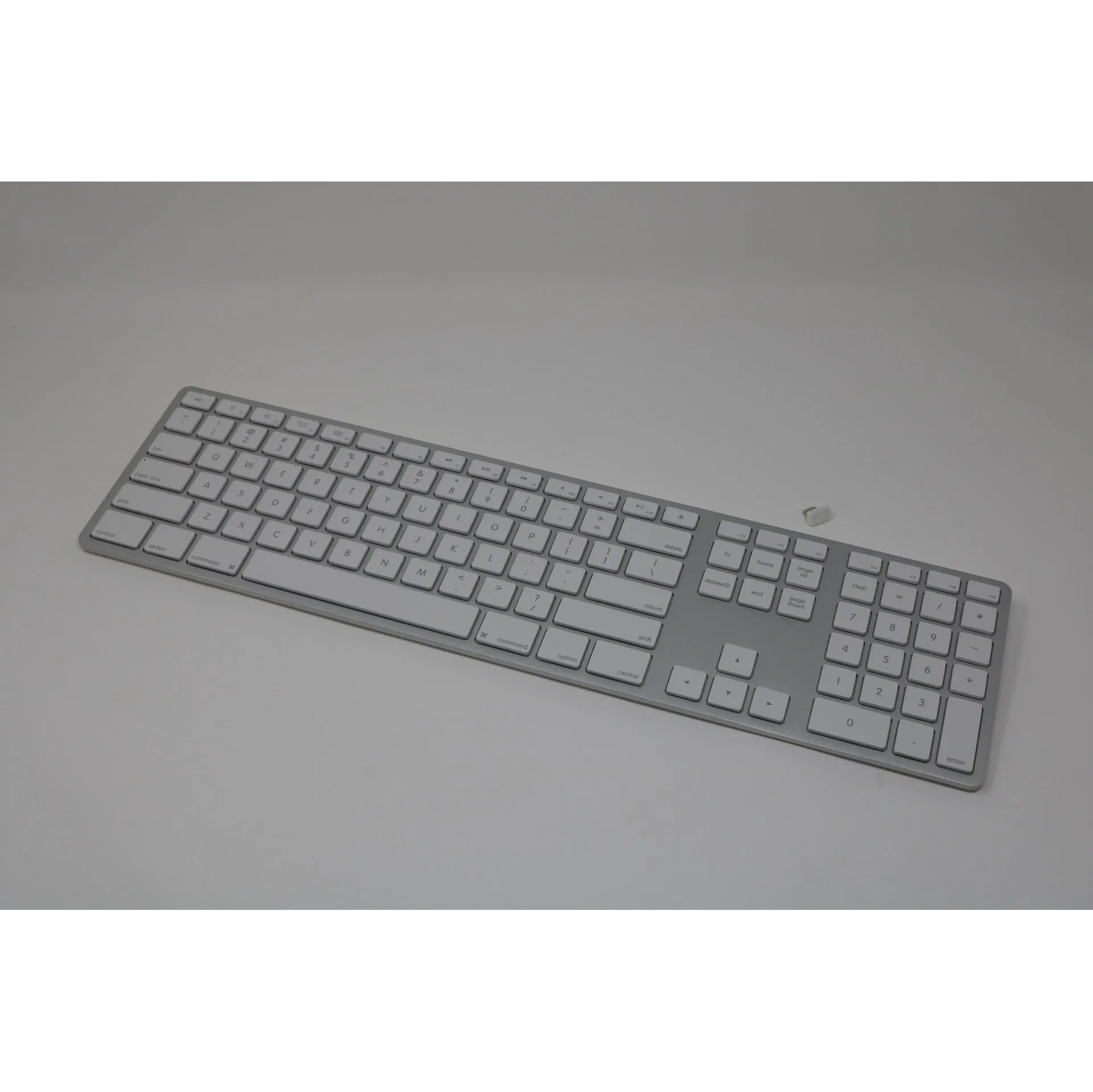 Wireless USB-C Aluminum Keyboard for Mac – Silver